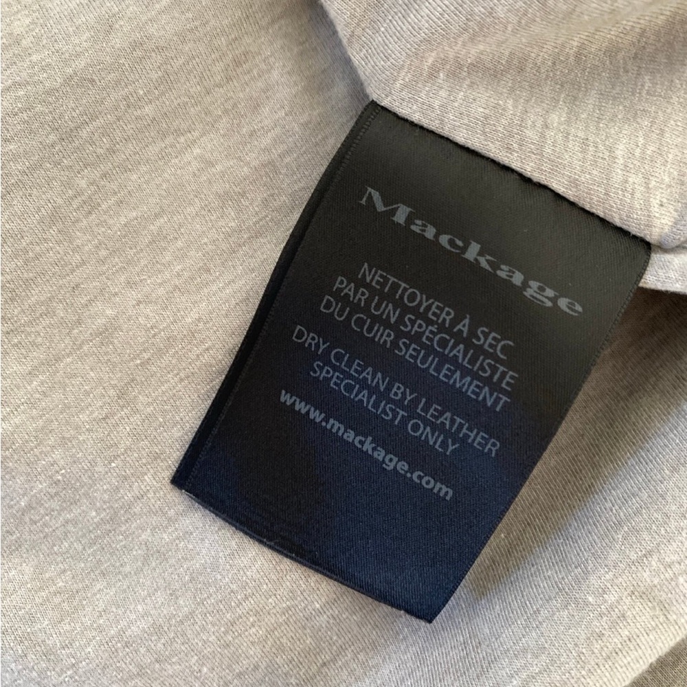 Mackage Women’s Hailie waterproof jacket size small - Picture 12 of 12